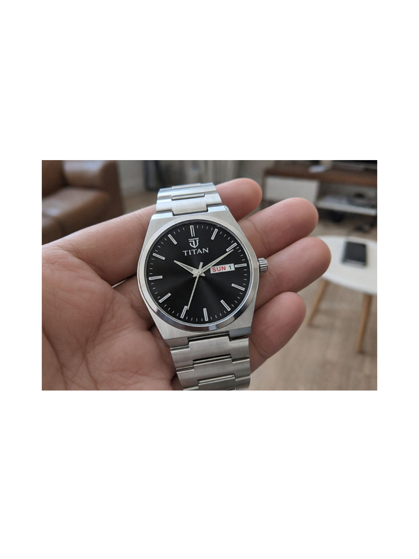 Titan Men’s Silver Stainless Steel Analog Watch | Black Dial Premium Day & Date Wrist Watch